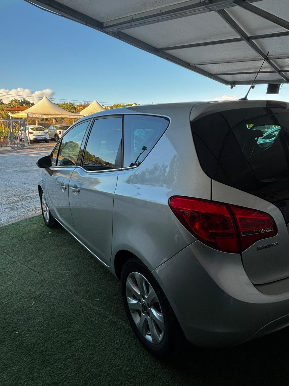 Opel Meriva 1.3 CDTI 95CV ecoFLEX Cosmo