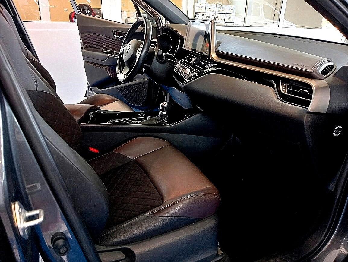 Toyota C-HR CHR 1.2 TURBO Lounge 4wd 4X4 FULL OPTIONAL