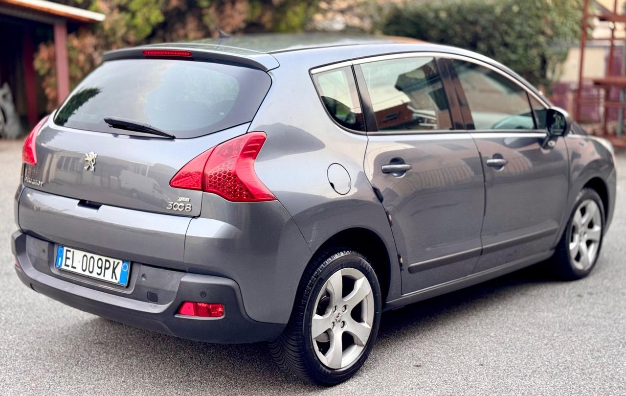 Peugeot 3008 1.6 e-HDi 112CV cambio robotizzato Stop&Start Allure