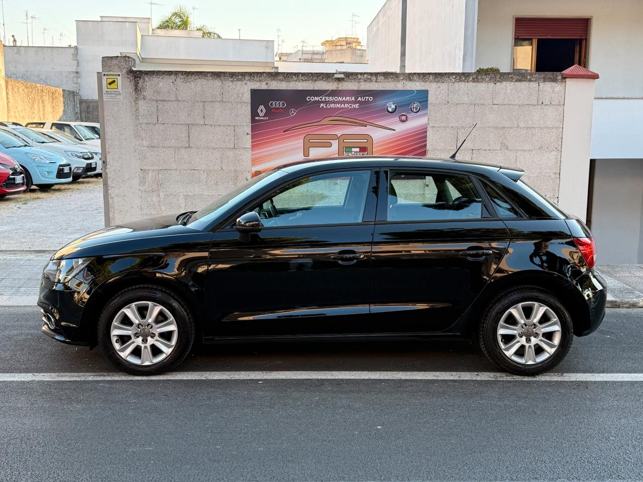 Audi A1 SPB 1.6 TDI 90CV Attraction - 2014