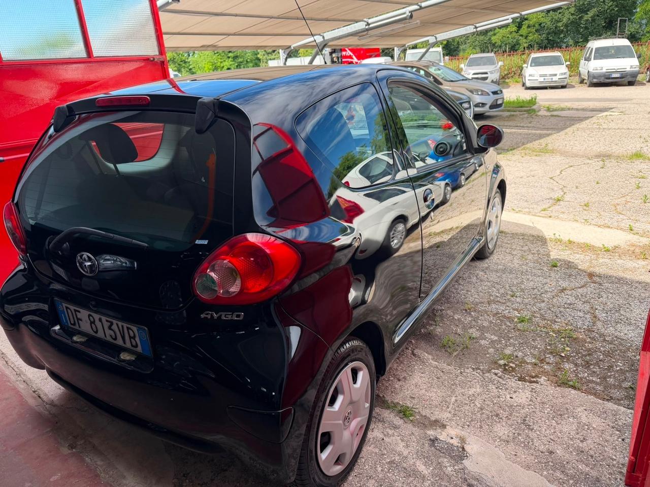 Toyota Aygo 1.0 12V VVT-i 3 porte Sol X Neopatentati