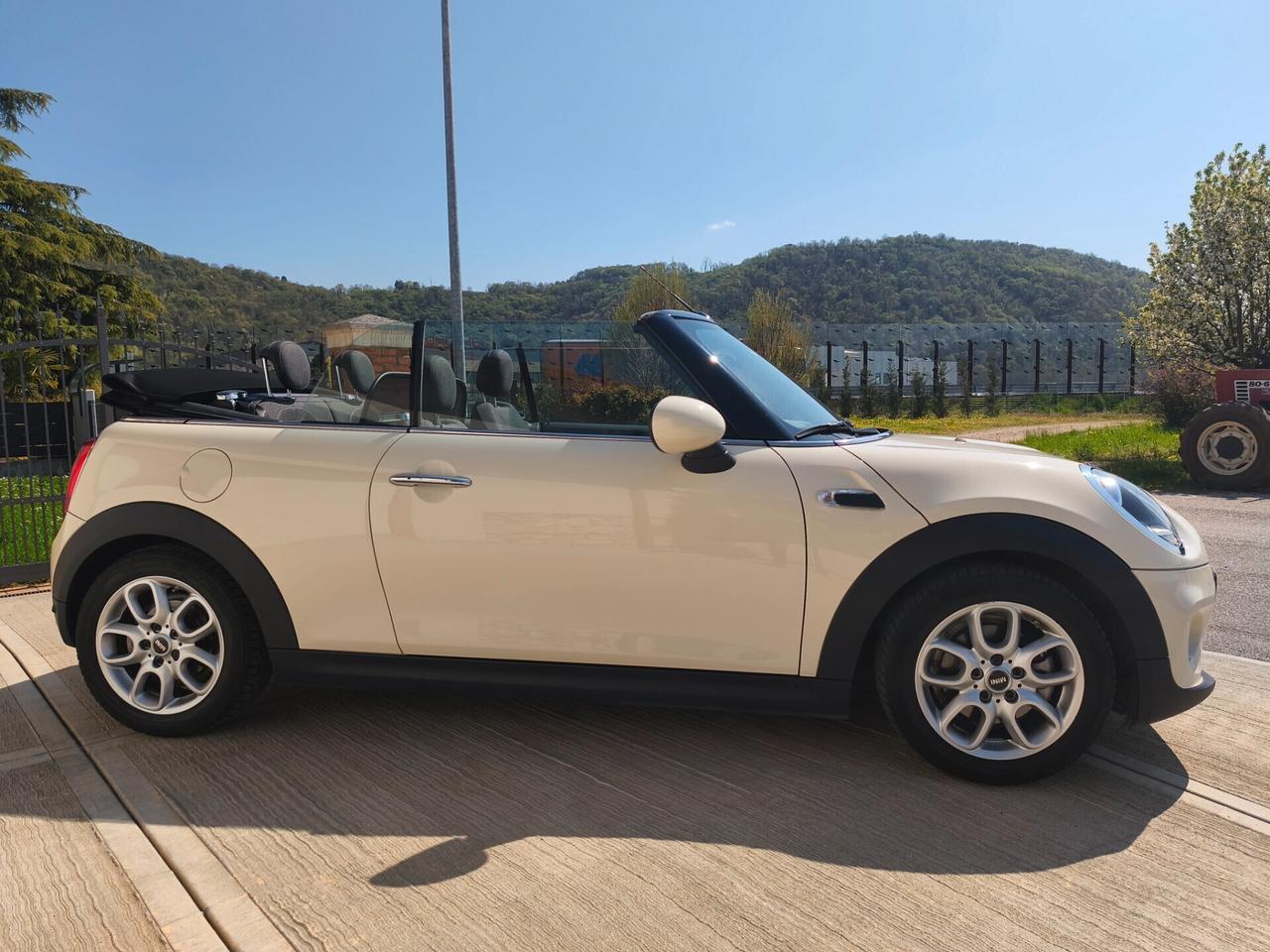 Mini Mini 1.5 Cooper D Boost Cabrio
