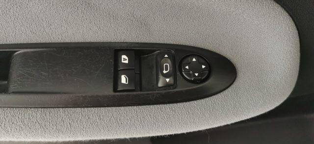 DS AUTOMOBILES DS 3 1.4 HDi 70 Chic