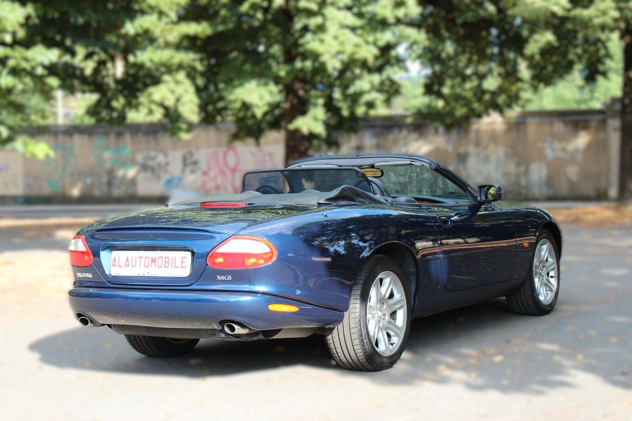 Jaguar XK * Sapphire Blue* Service completo*