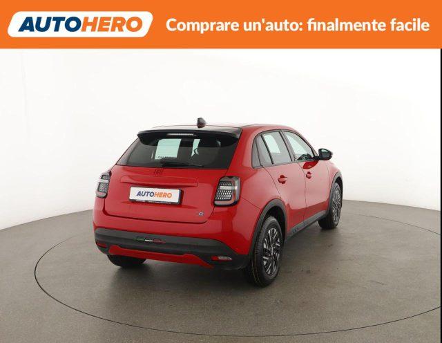 FIAT 600e Red