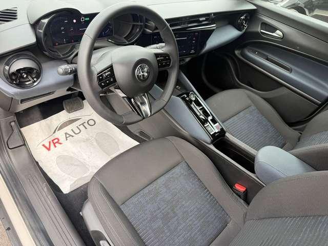 Alfa Romeo Junior Elettrica 156cv Avorio PROMO FIN