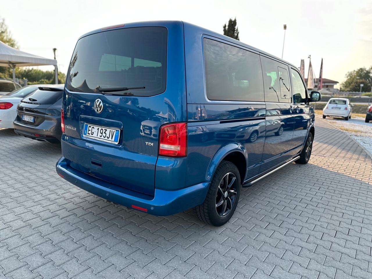 Volkswagen Caravelle T5 MULTIVAN