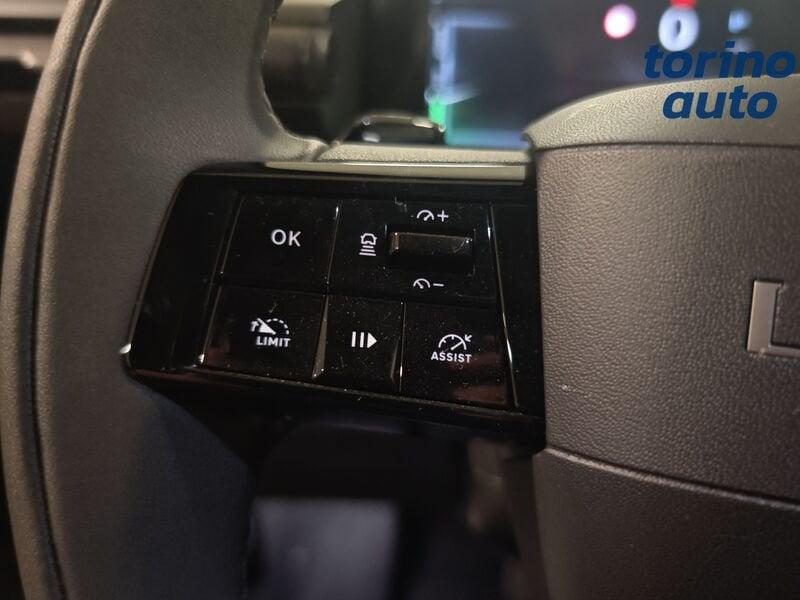 Lancia Ypsilon Ibrida Ibrida Edizione Cassina e-DCT