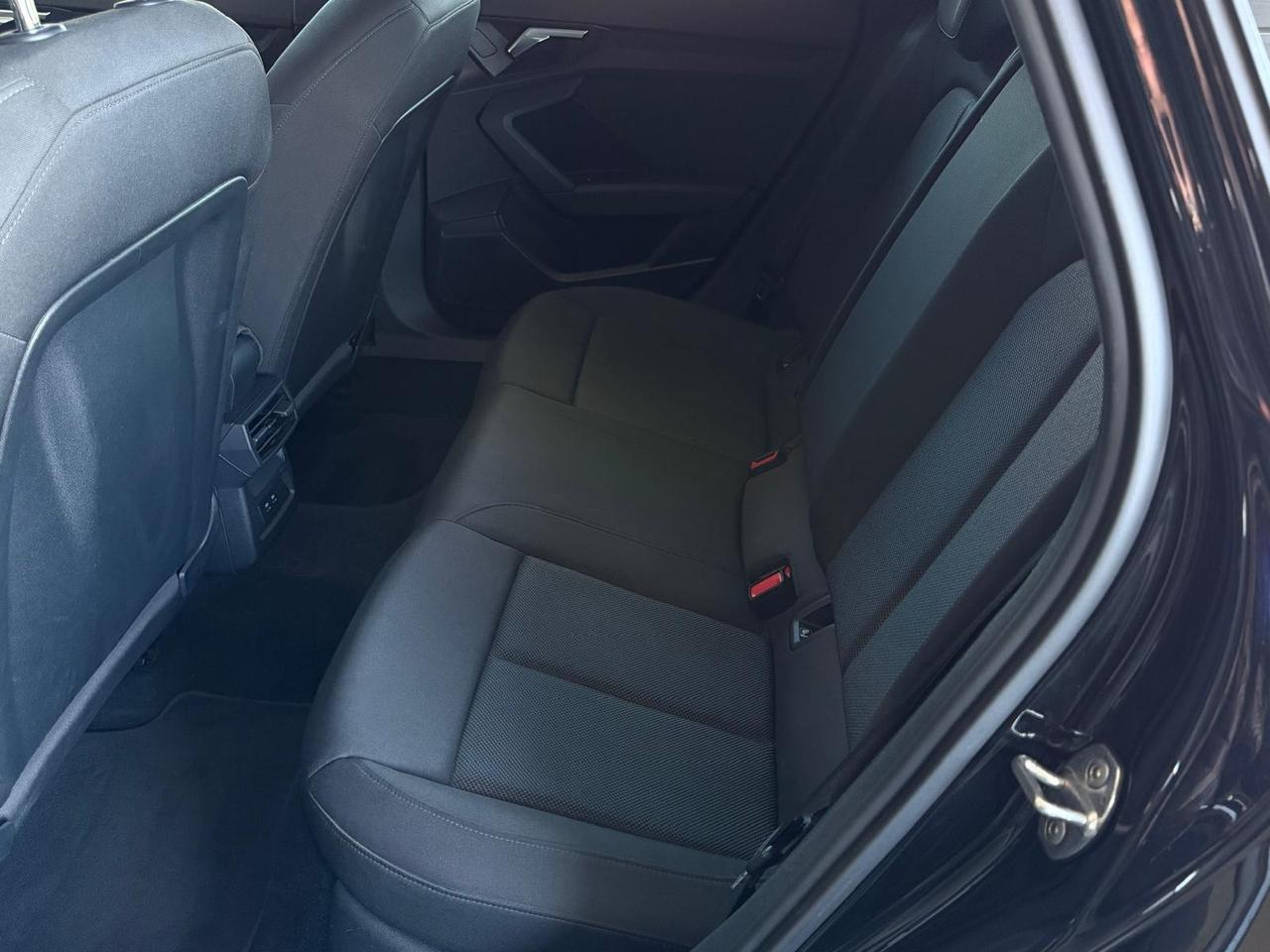 Audi A3 SPB 35 TDI S tronic line edition