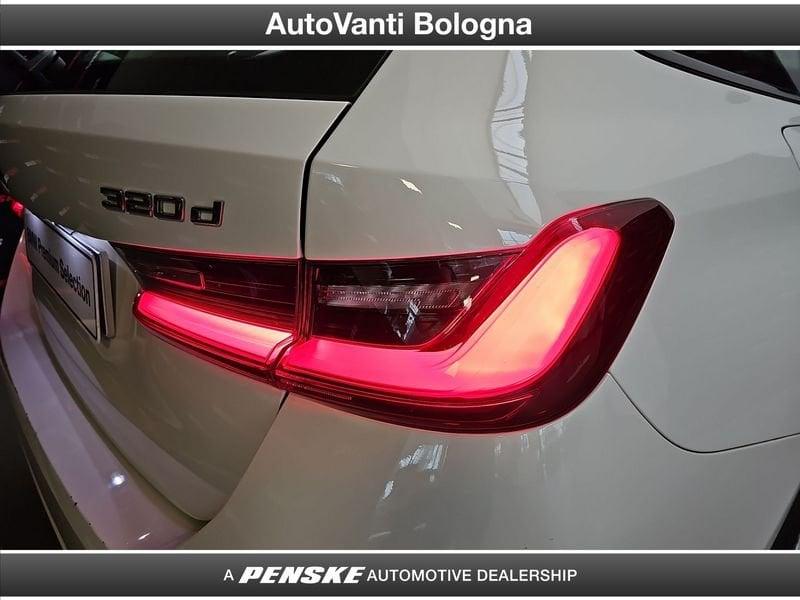 BMW Serie 3 320d Touring Xdrive mhev 48V auto