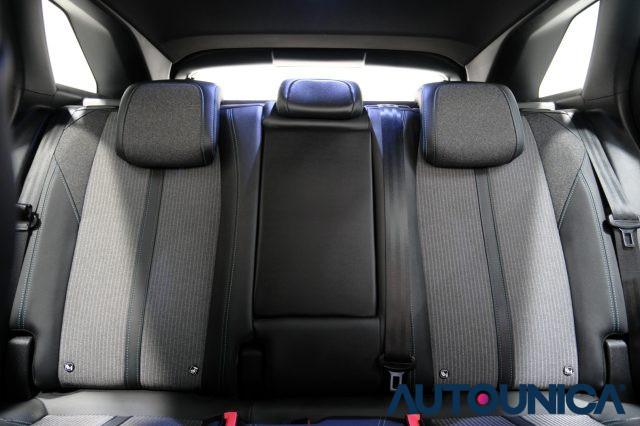 PEUGEOT 3008 HYBRID 300 E-EAT8 ALLURE PACK FULL LED