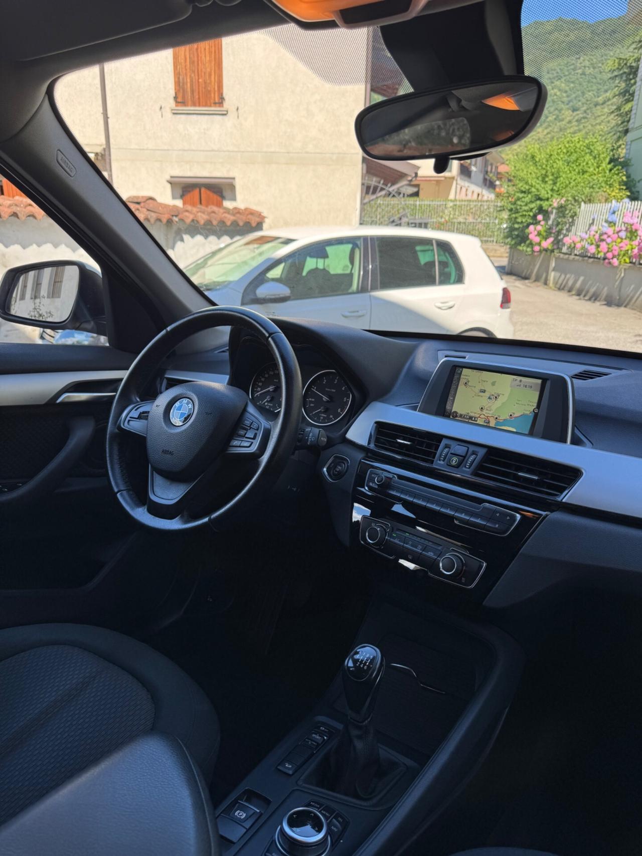 Bmw X1 xDrive18d
