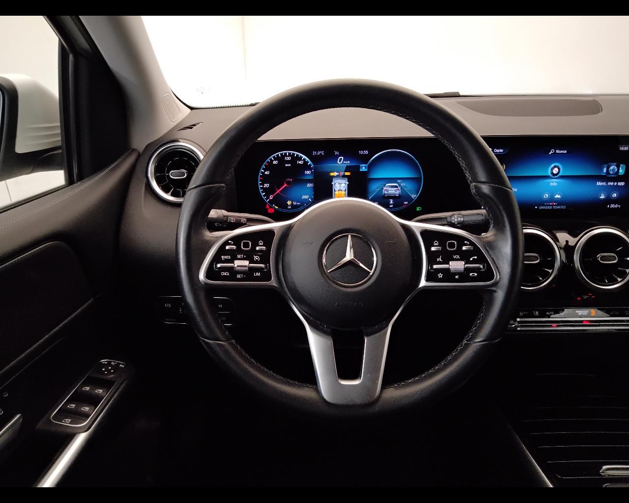 Mercedes-Benz Classe B - W247 2018 - B 180 d Sport Plus auto