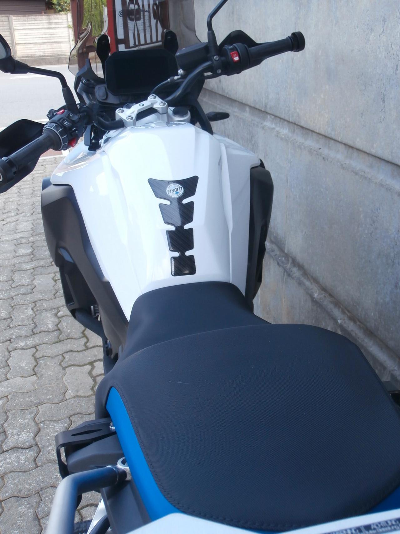 Bmw F 800 GS (2024 - 26) del 2024 passaggio incluso.