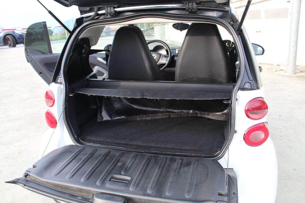 SMART - Fortwo - 1000 52 kW coupé passion