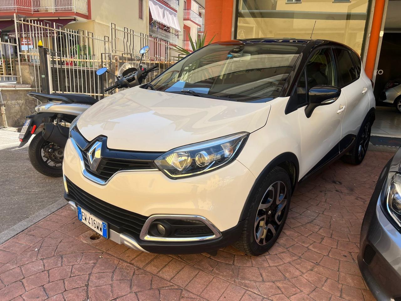 Renault Captur 1.5 dCi 90 Cv Cambio Automatico FULL