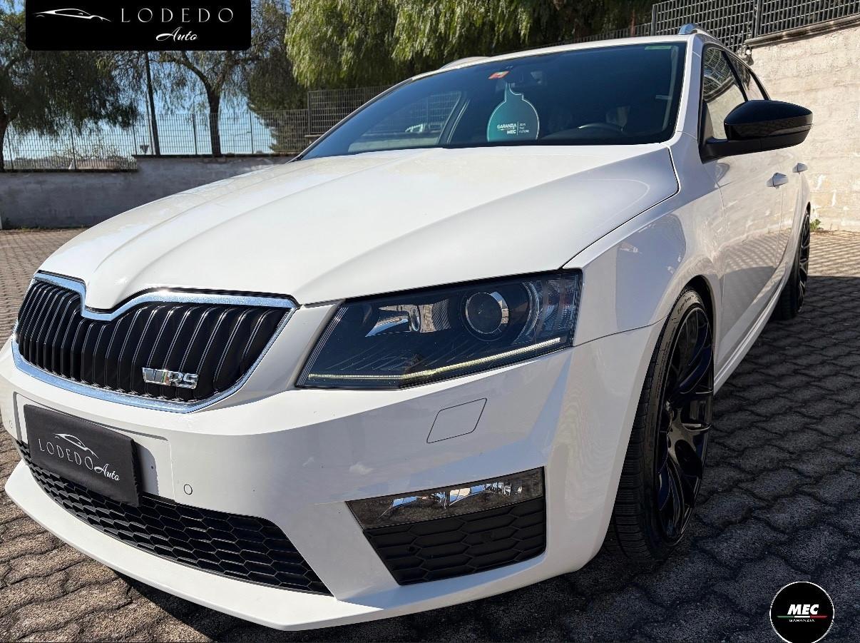 Skoda Octavia 2.0 TDI Wagon RS - 2013 “Bellissima”