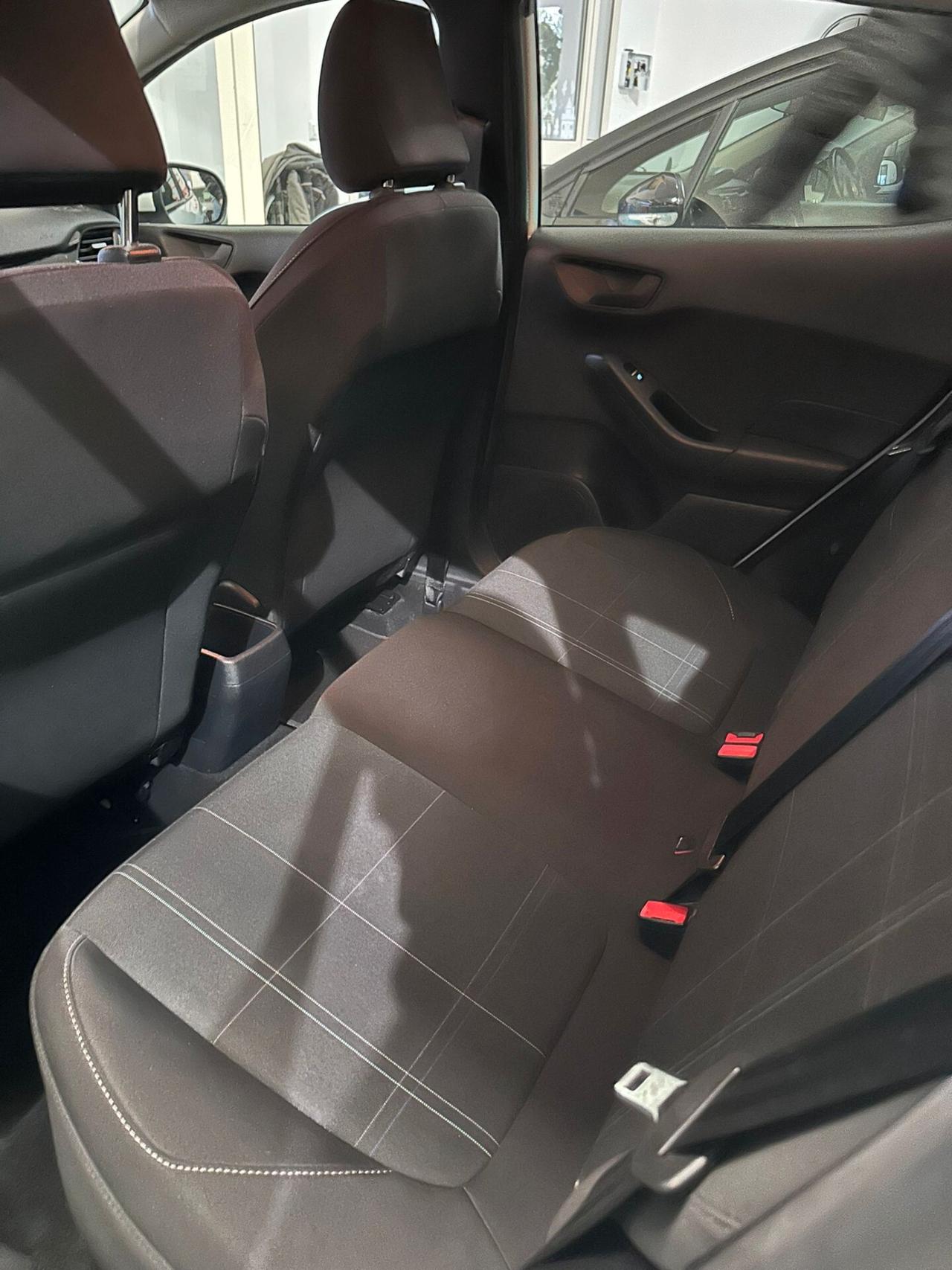 Ford Fiesta 1.5 EcoBlue 5 porte Business