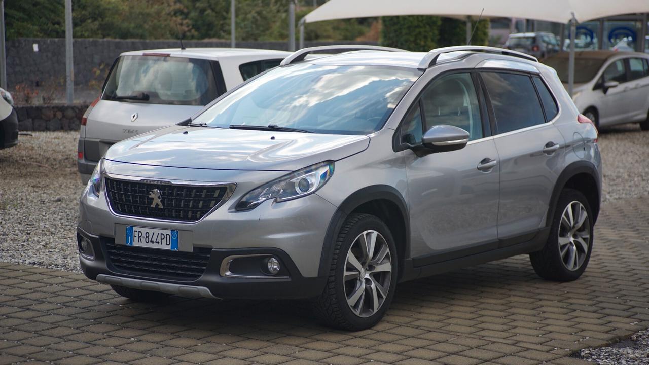 Peugeot 2008 BlueHDi 100 S&S Allure