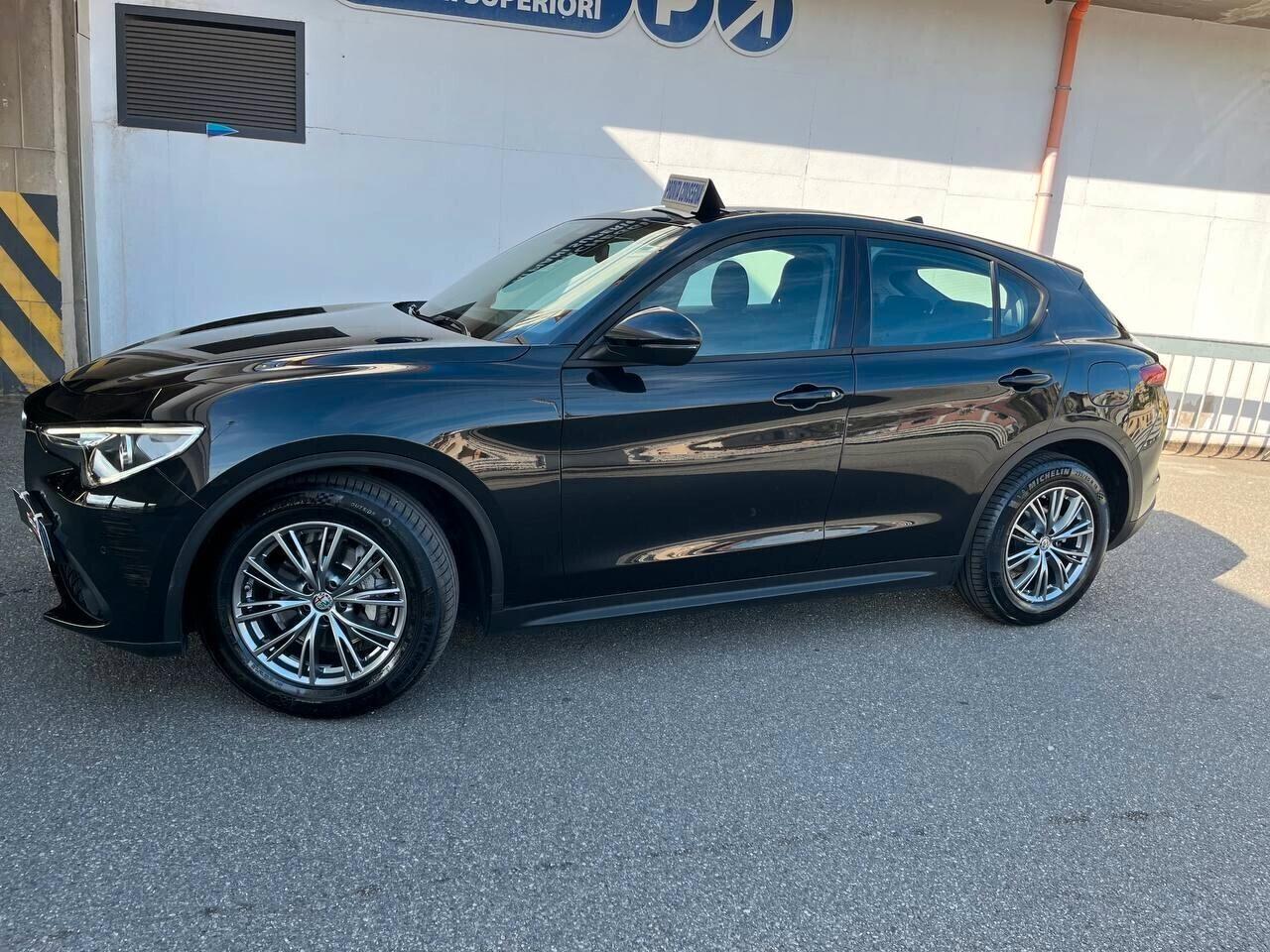 Alfa Romeo Stelvio 2.2 Turbodiesel 160 CV AT8 RWD Business