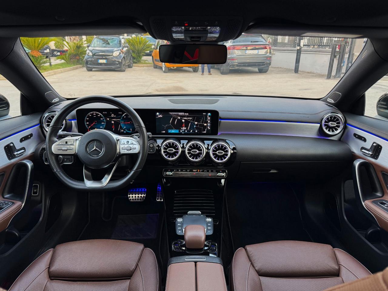 Mercedes-Benz CLA 200 d Premium Plus AMG TETTO