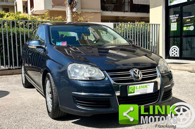 VOLKSWAGEN Jetta 1.9 TDI DPF Sportline