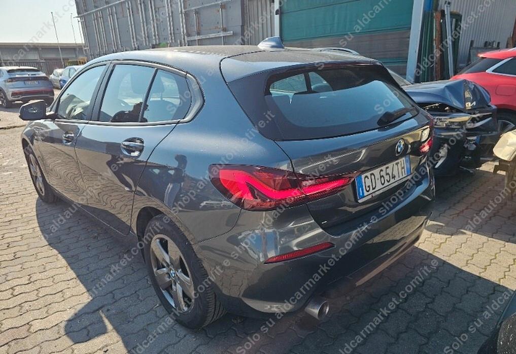 BMW 116d 116cv 2021 AUT. NAVI (PERMUTO)