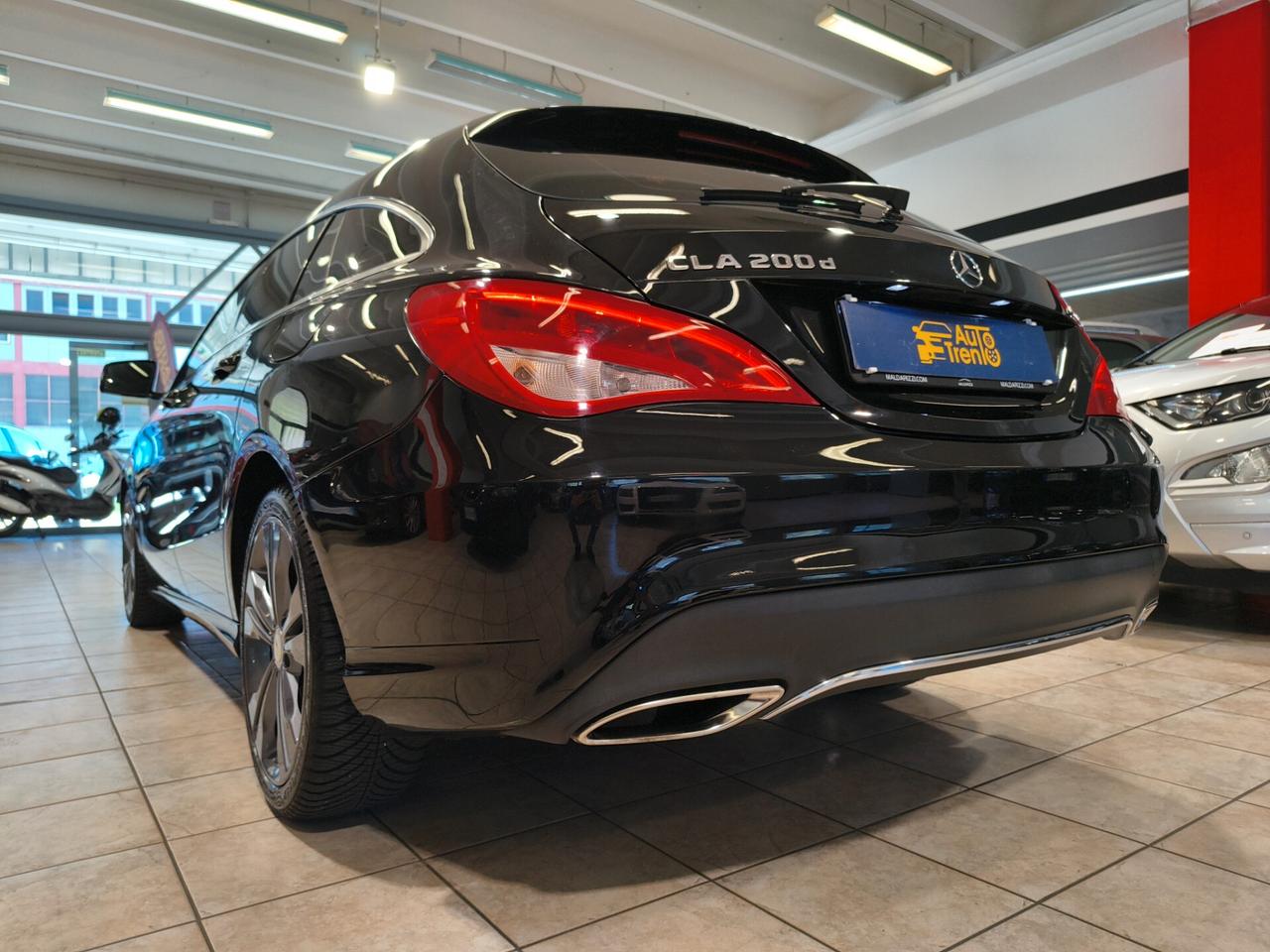 Mercedes-benz CLA 200 d 4Matic Automatic Premium