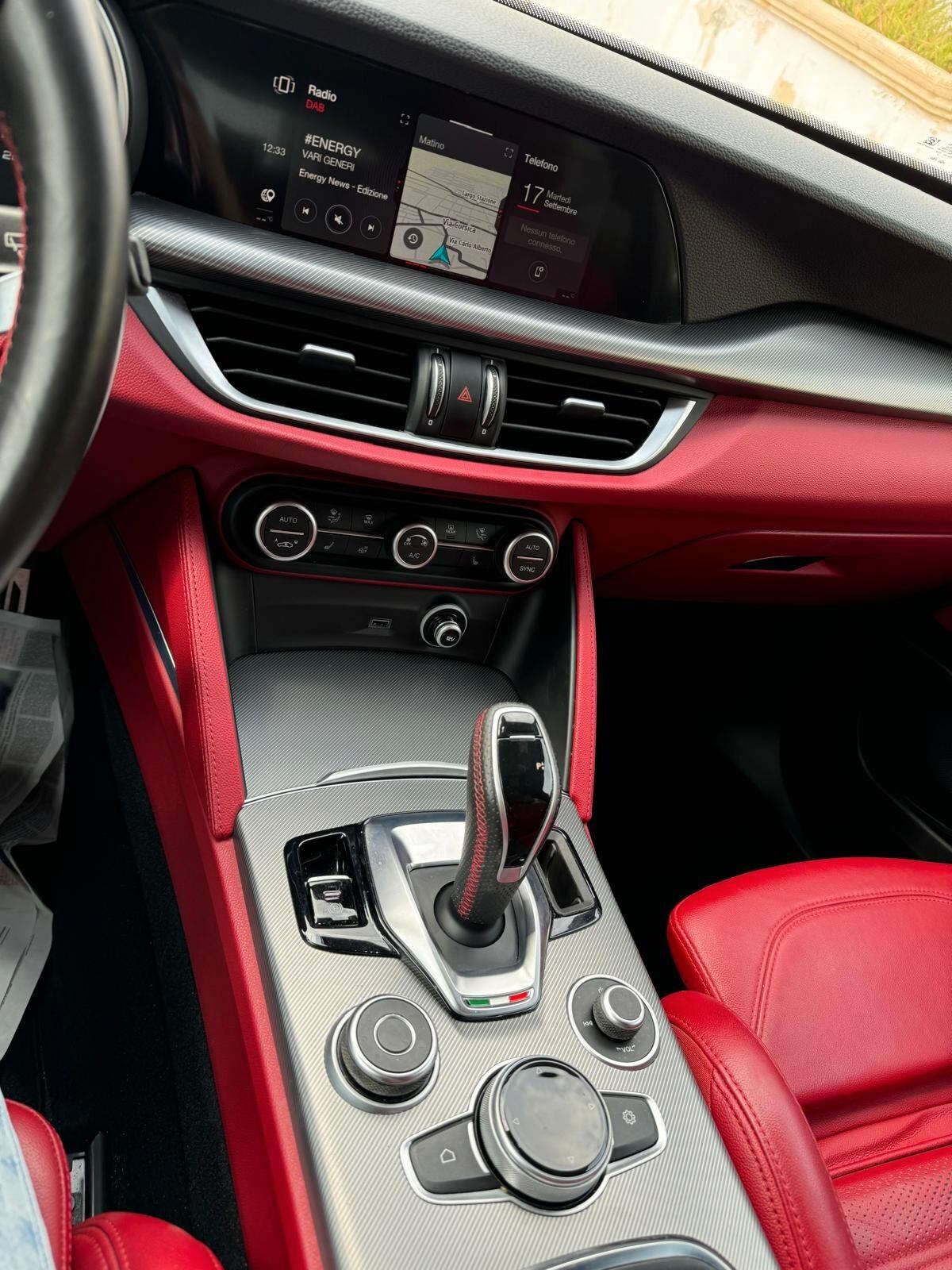 Alfa Romeo Stelvio 2.2 Turbodiesel 210 CV AT8 Q4 Veloce Tì