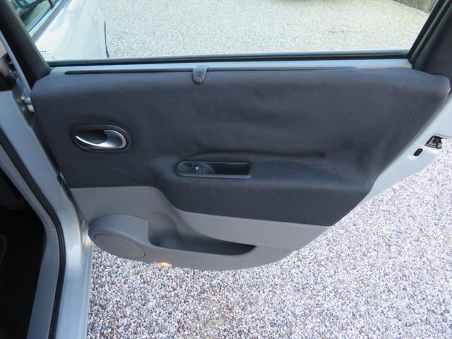 RENAULT Scenic 1.6 16V Confort Dynamique