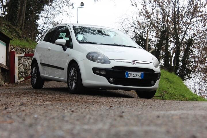 Fiat Punto Evo 1.3 Mjt 75 CV DPF S&S Dynamic 8 GOMME ESTIVE\TERMICHE