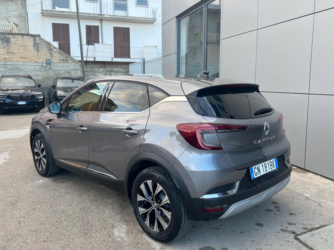 Renault Captur TCe 12V 90 CV Techno - ANNO 2023 - KM 8.000