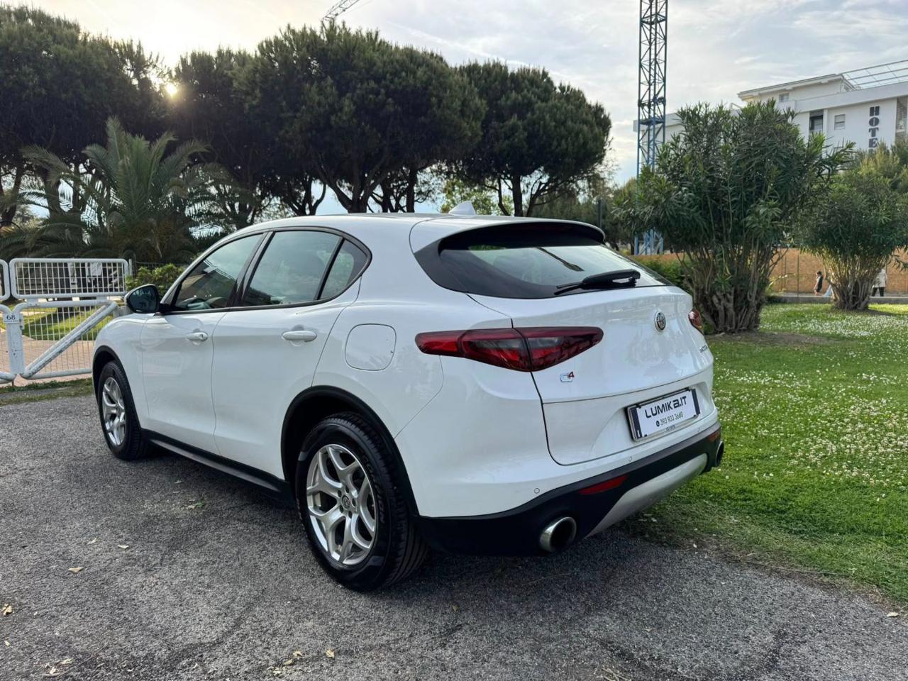Alfa Romeo Stelvio 2.2 t Business Q4 190cv auto