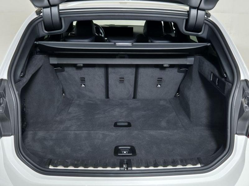 BMW Serie 3 Touring Serie 3 G21 2022 Touring 320d Touring mhev 48V MSport auto