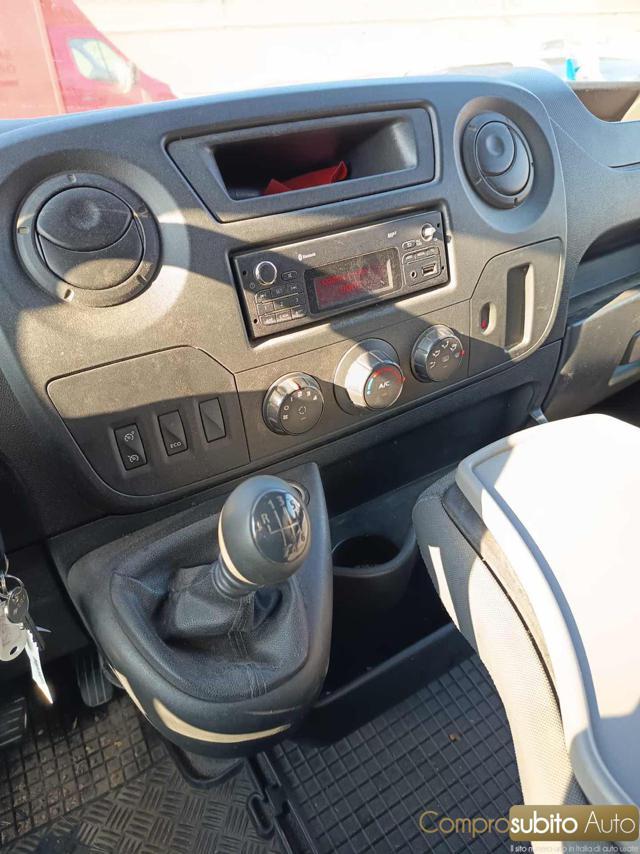 RENAULT Master T28 2.3 dCi/170 + IVA 22%