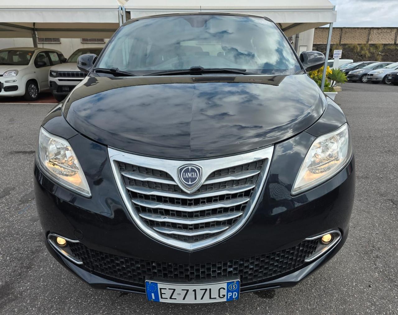 Lancia Ypsilon 1.2 69 CV 5 porte Elle