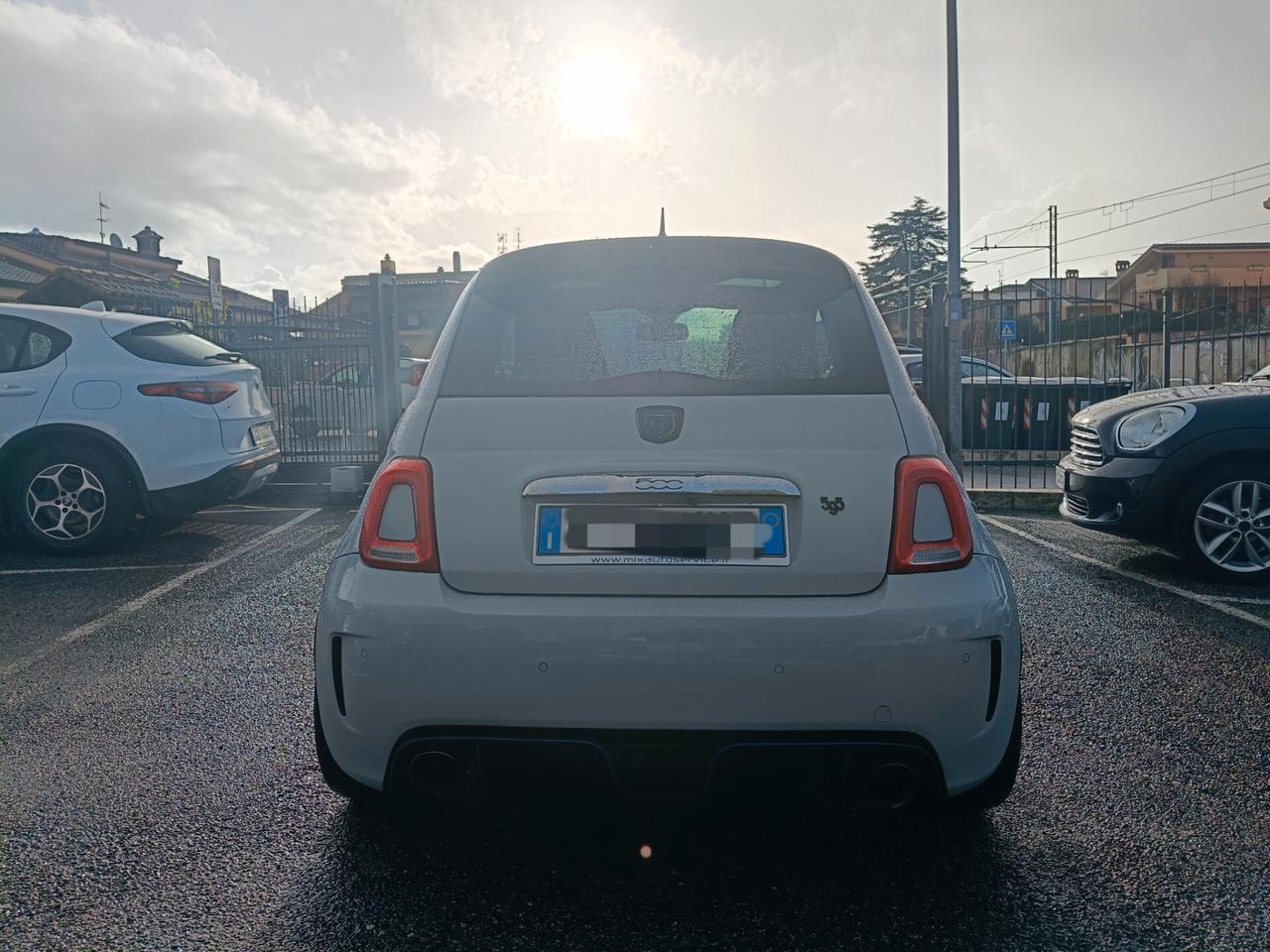 Abarth 500 1.4 Turbo T-Jet Custom