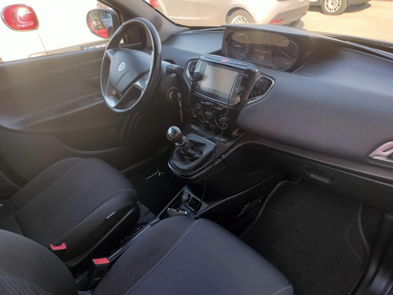 Lancia Ypsilon 1.0 HYBRID 70 C.V. NAVIGATORE PIUY CAR PLAY FARI LED SOLI KM 51506