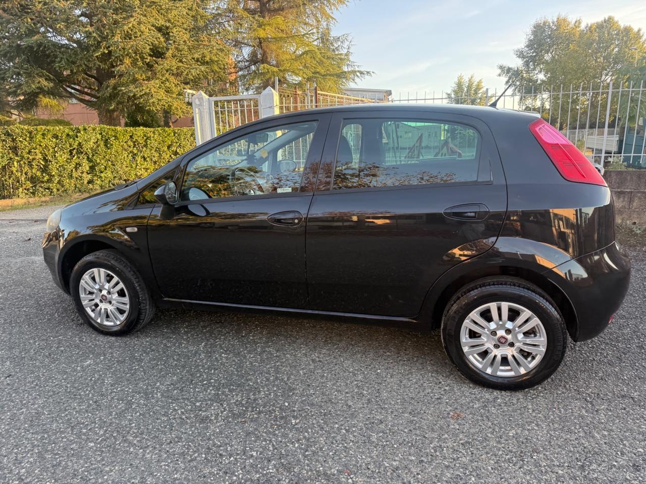 Fiat Punto 1.4 8V 5 porte Natural Power Street