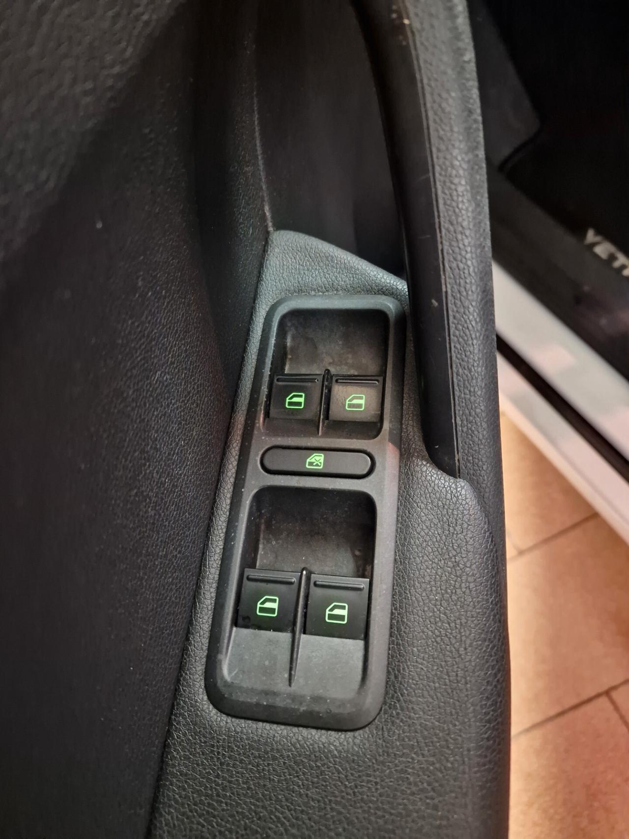 Skoda Yeti Outdoor 1.6 TDI CR 105 CV DSG , 135 mila chilometri