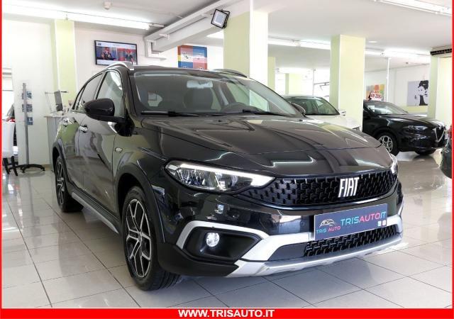 FIAT Tipo 1.6 MJT S&S Cross IVATA (FULL LED+NAVI)