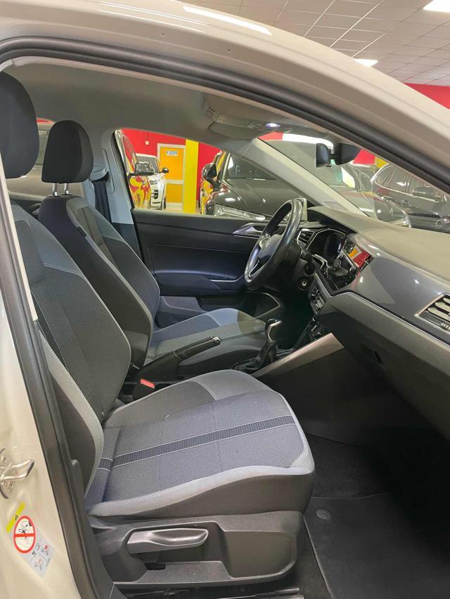 VOLKSWAGEN Polo 1.0 TSIFULL LED/APPLE/PDC*