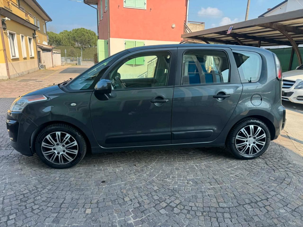 Citroen C3 Picasso 1.4 VTi 95 DeeJay