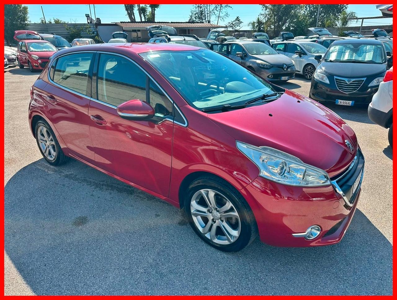 Peugeot 208 1.4 HDi 68 CV 5P. Allure CON 120MILA KM