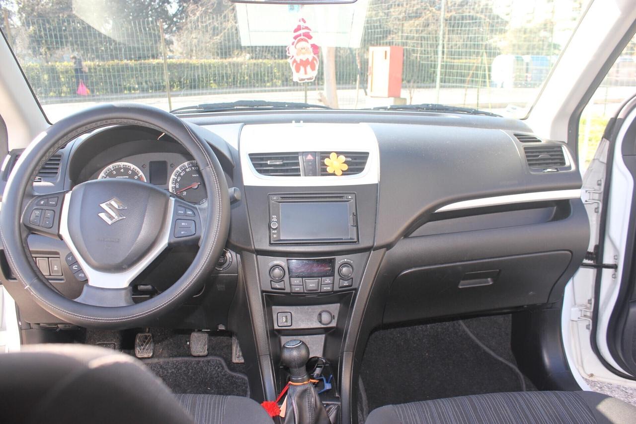 Suzuki Swift Suzuki Swift 1.2 VVT 2016 Bi Colore usata a Firenze