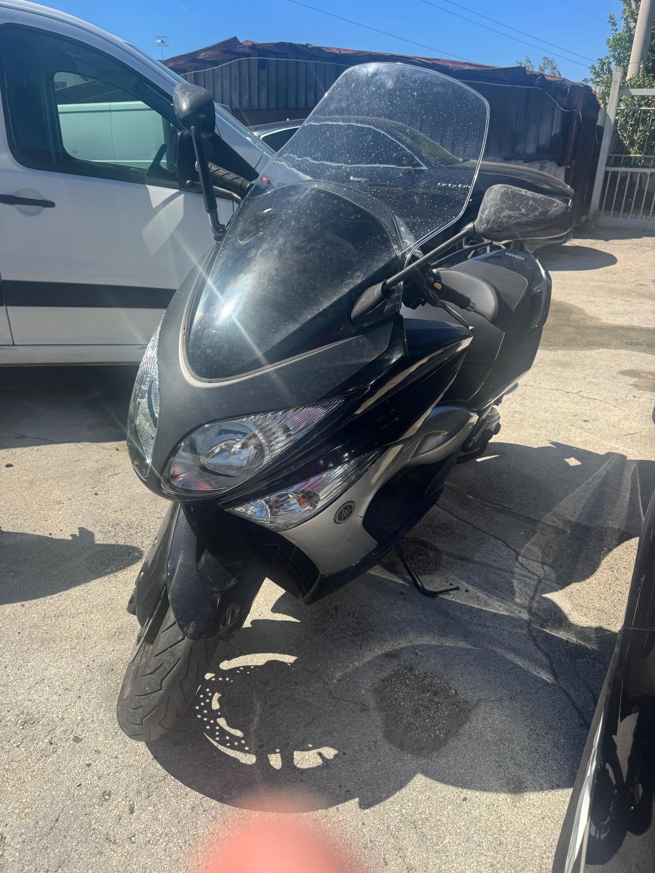 Yamaha TMAX White