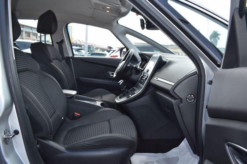 Renault Grand Scénic 1.7 DCI 88KW BLUE BUSINESS