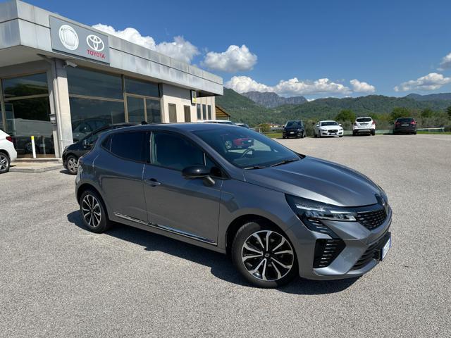 RENAULT Clio TCe 90 CV 5 porte Techno