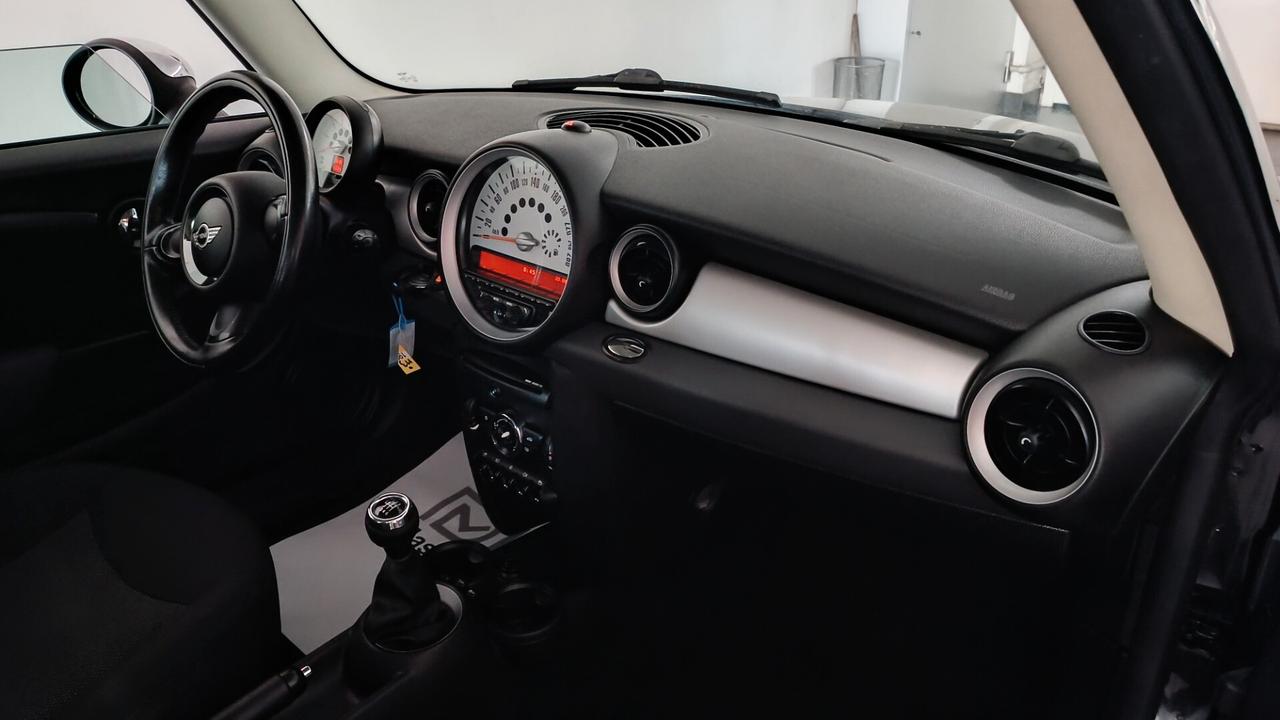 Mini 1.6 16V Cooper D