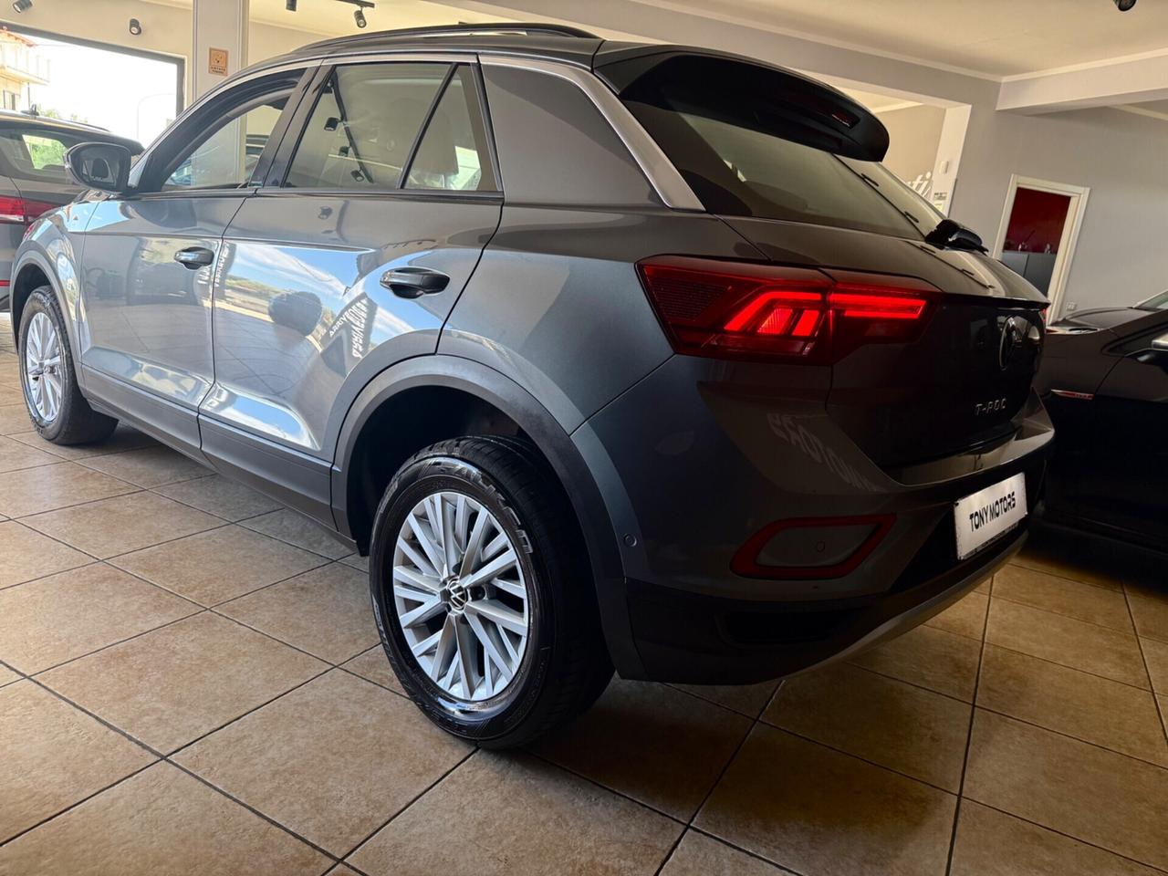 Volkswagen T-Roc 2.0 TDI SCR 150 CV DSG Life VIRTUAL COCKPIT